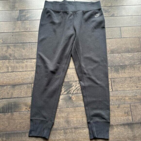Nike Women's Joggers - Picture 1 of 3